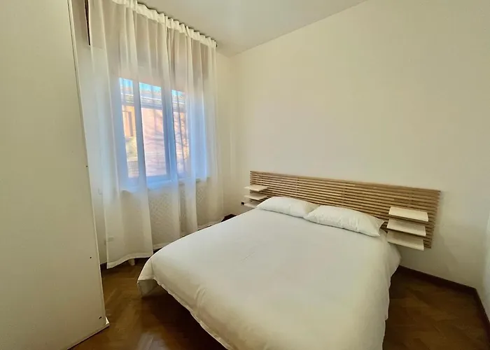 Elena's - 公寓 费拉拉